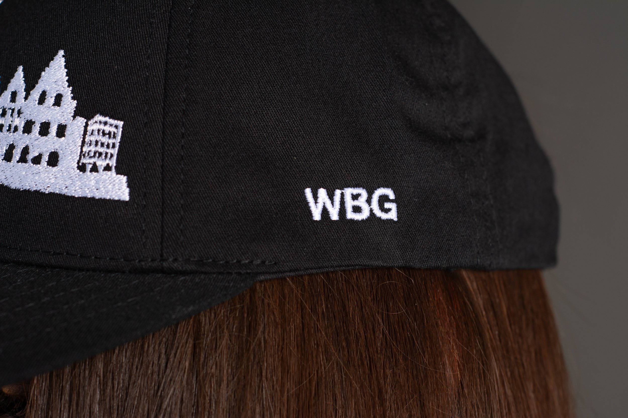 Cap "Skyline" curved